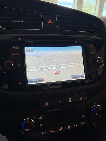 Kia Ceed 9 of 16
