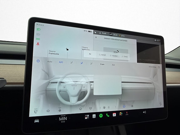 Tesla Model Y 22 of 30