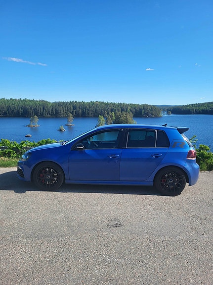 Volkswagen Golf VI 2 of 5