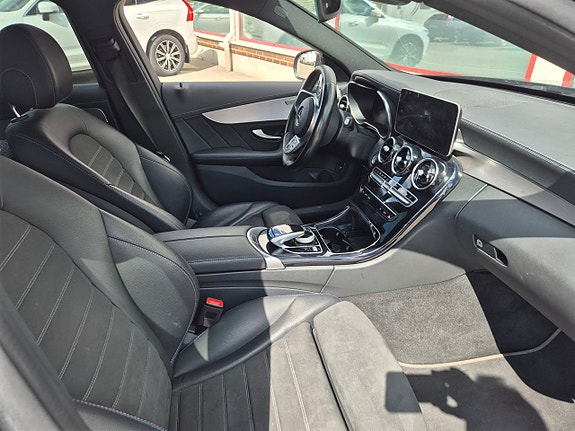 Mercedes-Benz C300 de 7 of 7