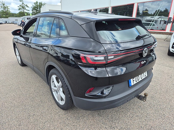 Volkswagen ID.4 3 of 4