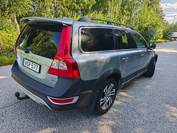 Volvo XC70 5 of 12