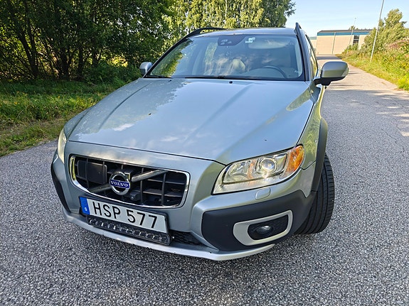 Volvo XC70 8 of 12