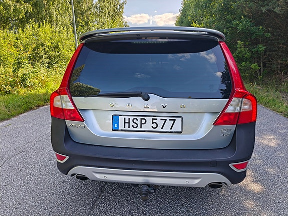 Volvo XC70 7 of 12