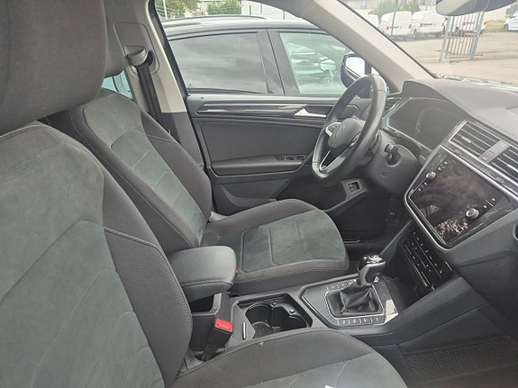 Volkswagen Tiguan 4 of 4