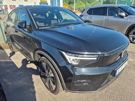 Volvo C40 2 of 4