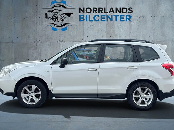 Subaru Forester 5 of 5