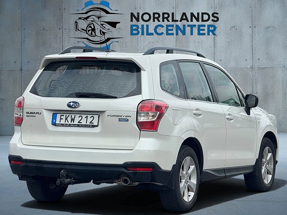 Subaru Forester 3 of 5