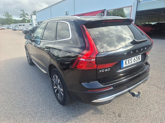 Volvo XC60 4 of 5
