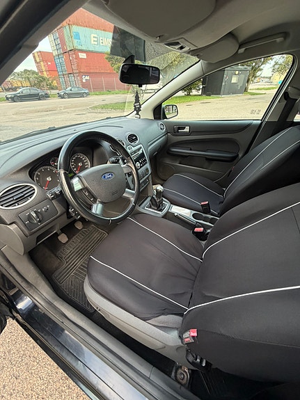 Ford Focus 14 of 15