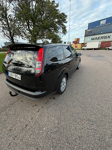 Ford Focus 5 of 15