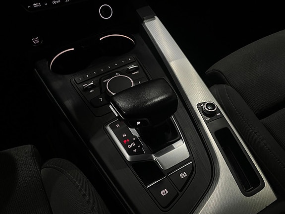 Audi A4 allroad 16 of 27