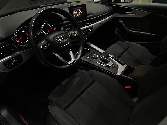 Audi A4 allroad 13 of 27