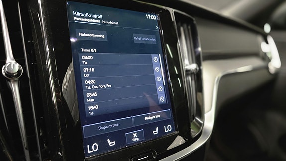 Volvo V60 21 of 30