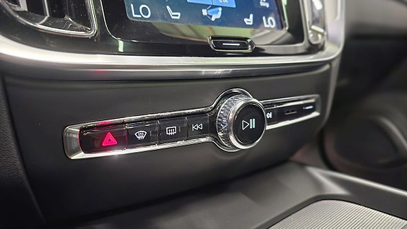Volvo V60 14 of 30