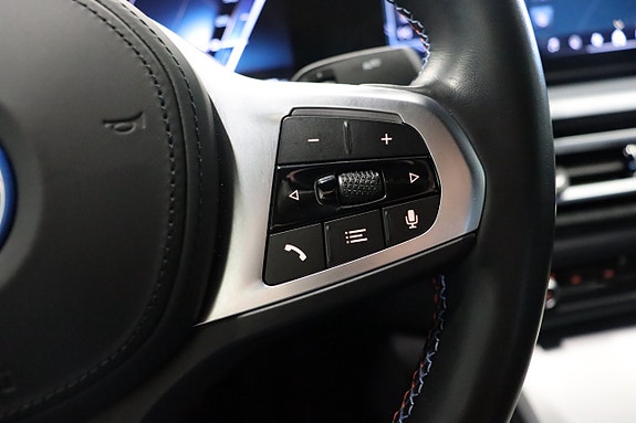 BMW i4 20 of 30