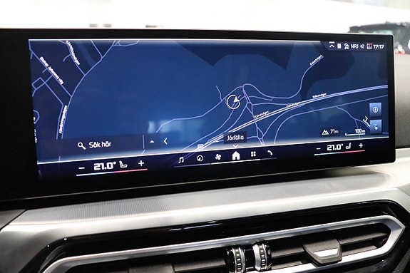 BMW i4 27 of 30