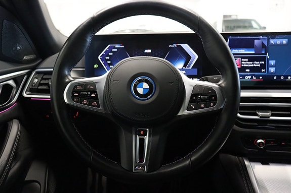 BMW i4 16 of 30