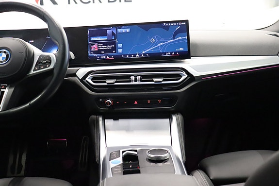 BMW i4 17 of 30