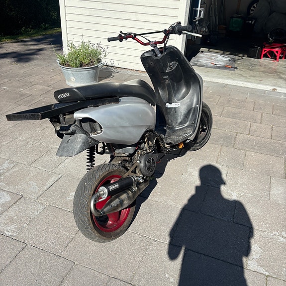 Yamaha Neos 2 of 5