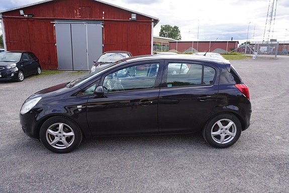 Opel Corsa 4 of 5