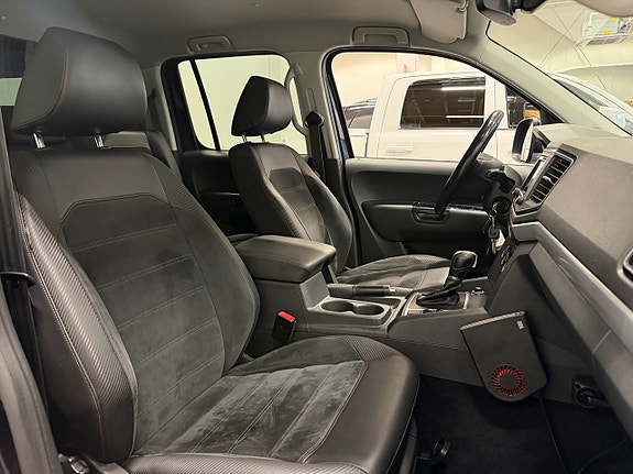 Volkswagen Amarok 24 of 30