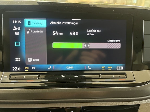 Volkswagen Multivan 23 of 25