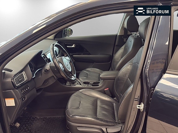 Kia Niro 8 of 15