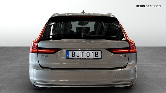 Volvo V90 7 of 14