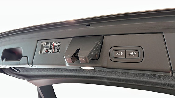 Volvo V90 12 of 14