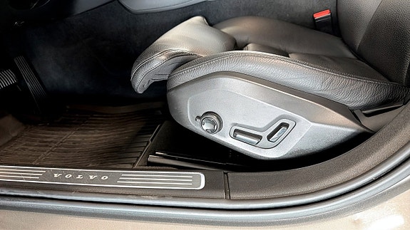 Volvo V90 14 of 14