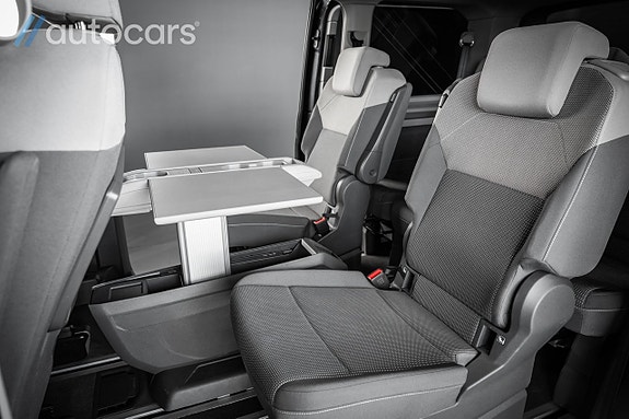 Volkswagen Multivan 27 of 30