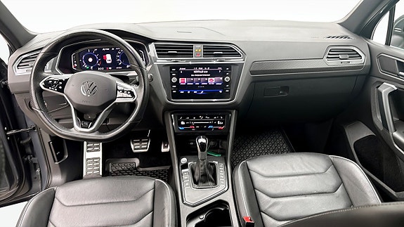 Volkswagen Tiguan 10 of 12
