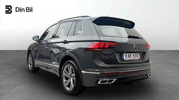 Volkswagen Tiguan 3 of 12