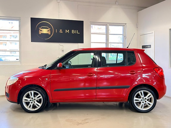 Skoda Fabia 3 of 5