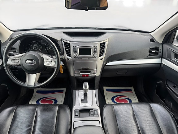 Subaru Outback 12 of 14