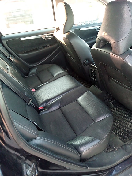 Volvo V70 7 of 10