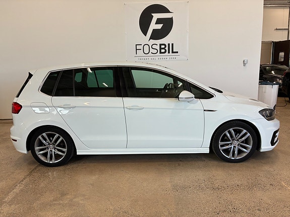 Volkswagen Golf Sportsvan 4 of 22
