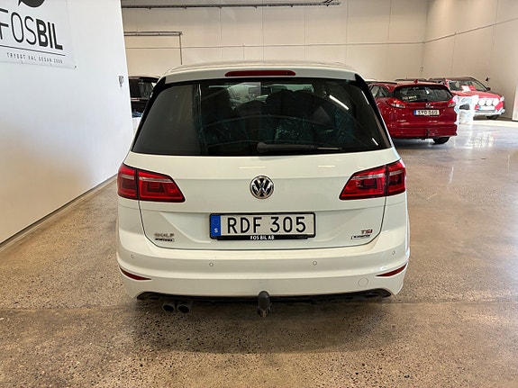 Volkswagen Golf Sportsvan 8 of 22