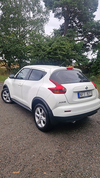 Nissan Juke 3 of 5