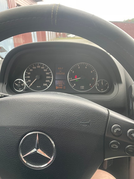 Mercedes-Benz A150 8 of 8