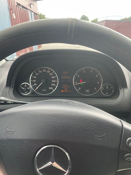 Mercedes-Benz A150 5 of 8
