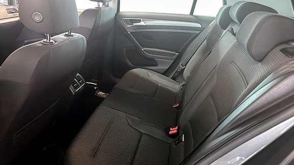 Volkswagen Golf I 11 of 13