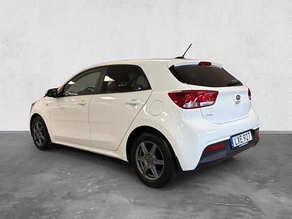 Kia Rio 3 of 21