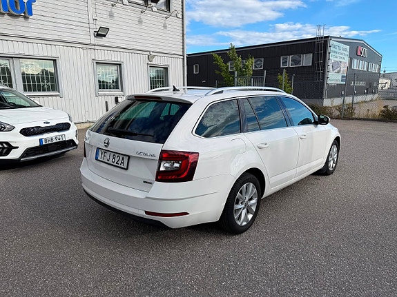 Skoda Octavia 3 of 21