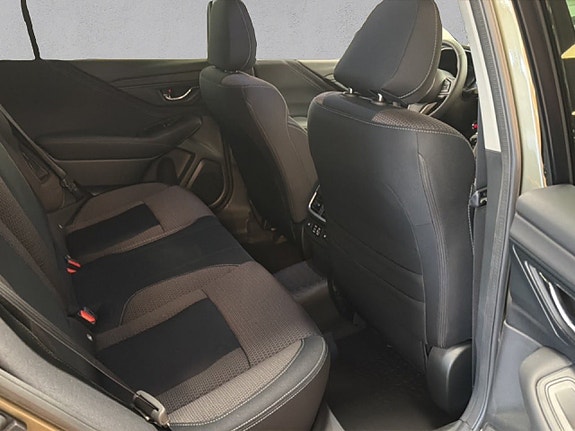 Subaru Outback 13 of 23