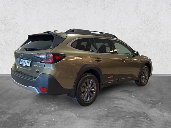 Subaru Outback 5 of 23