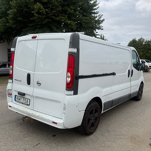 Nissan Primastar 2 of 5