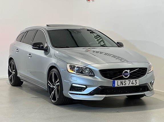 Volvo V60 3 of 5