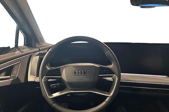 Audi Audi 8 of 27